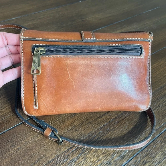 Patricia Nash cross body bag - Picture 4 of 14